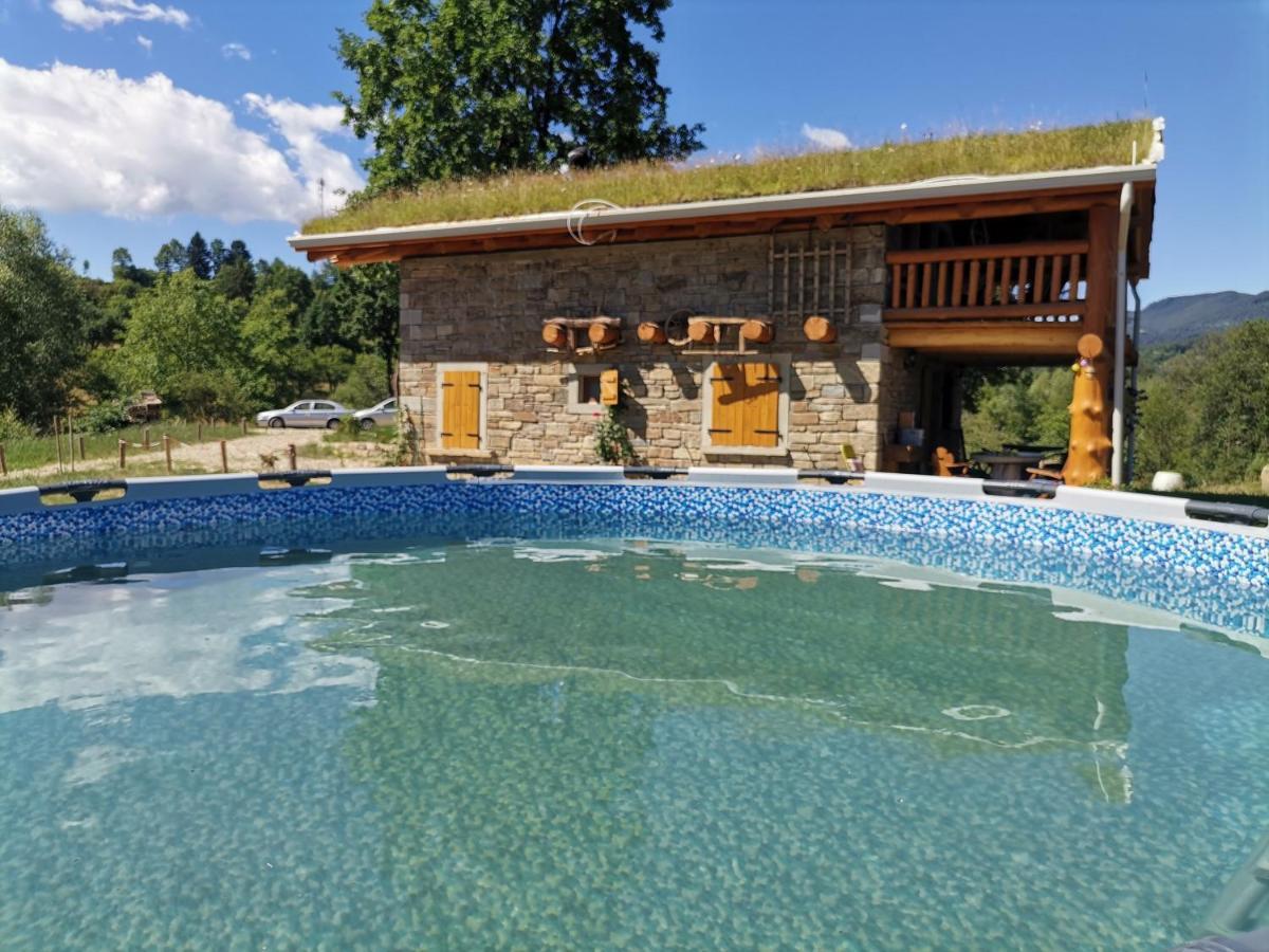 Cabana Casa De Piatra, De La Mara Deseşti Eksteriør bilde