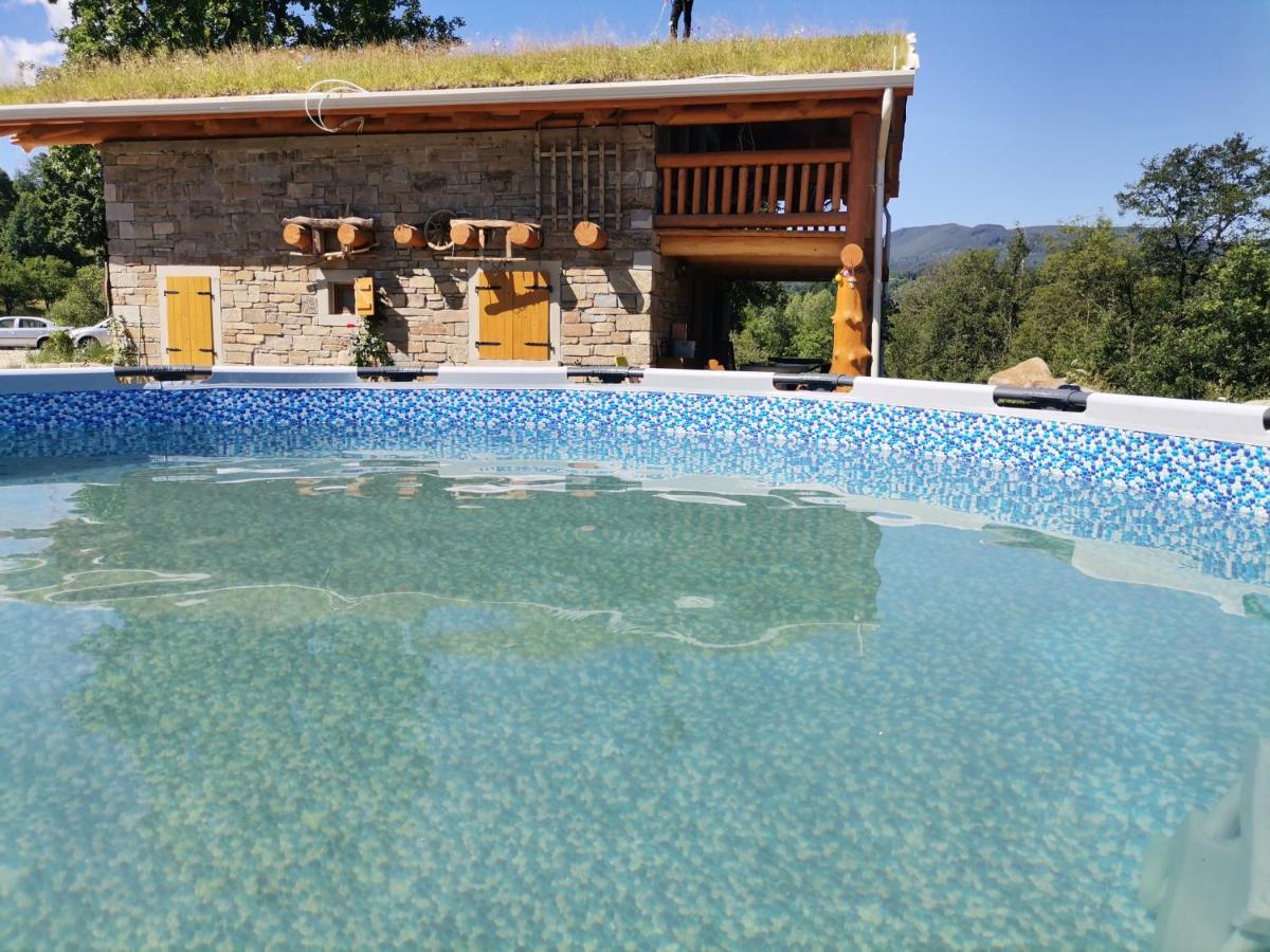 Cabana Casa De Piatra, De La Mara Deseşti Eksteriør bilde