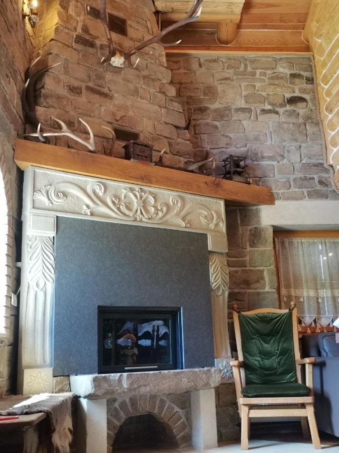 Cabana Casa De Piatra, De La Mara Deseşti Eksteriør bilde